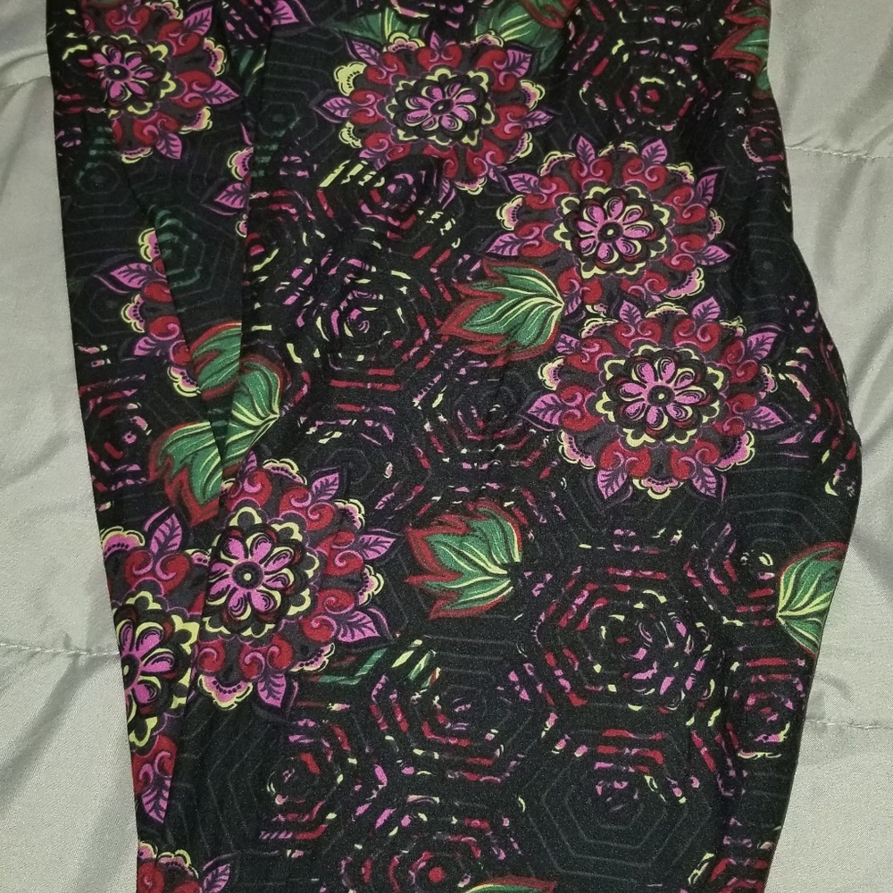 TC LuLaRoe Leggings